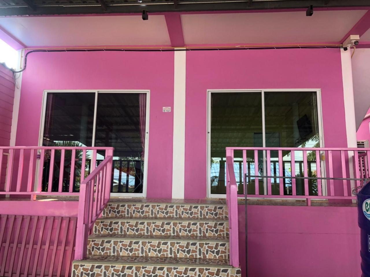 Bann Pa Su Hotel Ko Lan Exterior foto